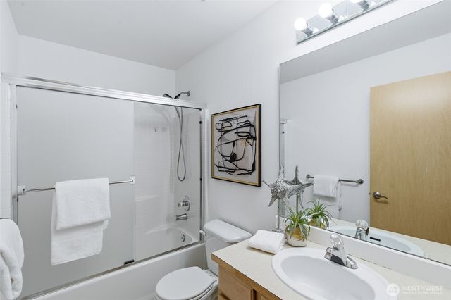 9931 223rd Avenue NE, Redmond, WA 98053