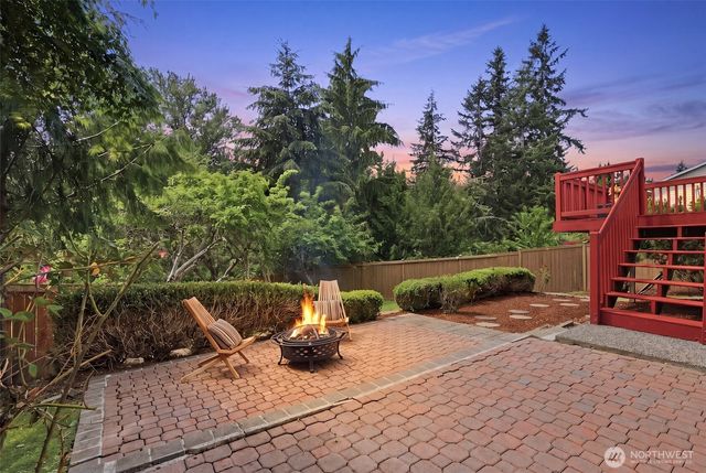 9931 223rd Avenue NE, Redmond, WA 98053
