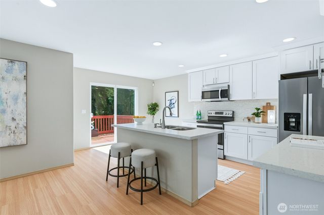9931 223rd Avenue NE, Redmond, WA 98053