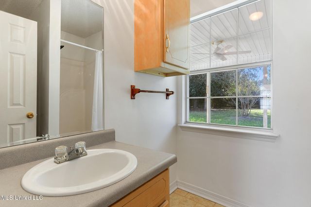 8905 Spring Avenue, Ocean Springs, MS 39564