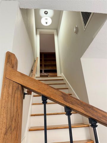 114 Skyview Drive, Livingston, TX 77351