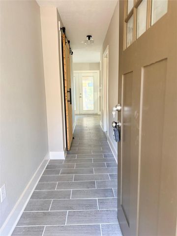 114 Skyview Drive, Livingston, TX 77351