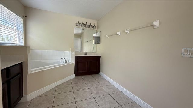 979 HACIENDA CIRCLE, Kissimmee, FL 34741
