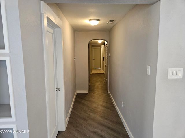 1212 Douglas Drive, Las Cruces, NM 88005