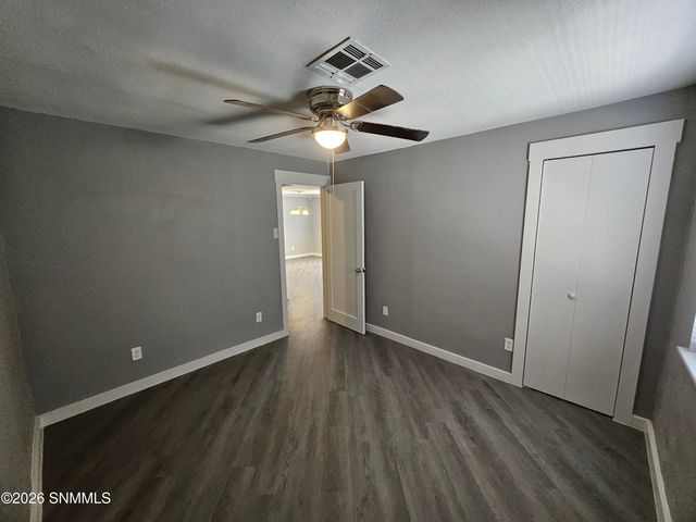 1212 Douglas Drive, Las Cruces, NM 88005