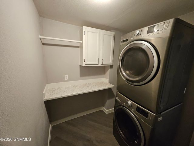 1212 Douglas Drive, Las Cruces, NM 88005