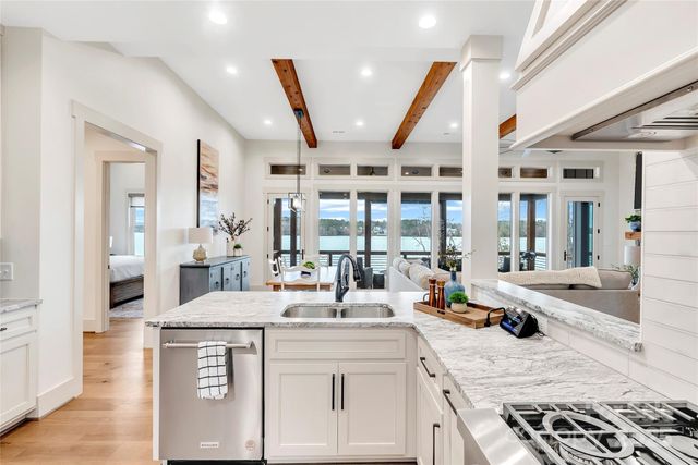 8058 Edgewater Drive, Norwood, NC 28128