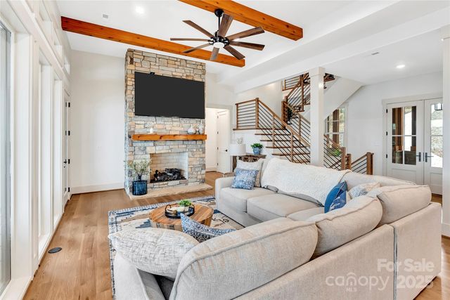 8058 Edgewater Drive, Norwood, NC 28128