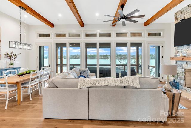 8058 Edgewater Drive, Norwood, NC 28128