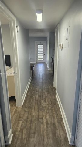 524 Osprey Dr 10B, Delray Beach, FL 33444