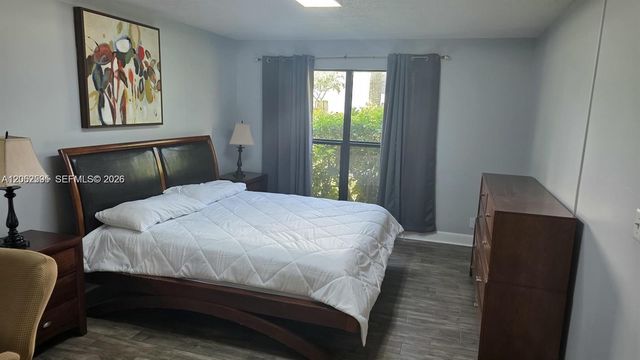 524 Osprey Dr 10B, Delray Beach, FL 33444