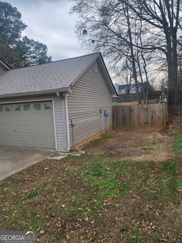 932 Century Oaks Drive, Winder, GA 30680