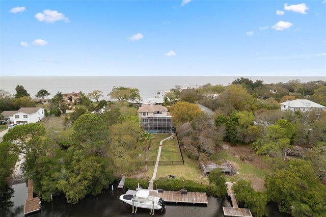 3114 BLUFF BOULEVARD, Holiday, FL 34691