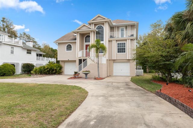 3114 BLUFF BOULEVARD, Holiday, FL 34691