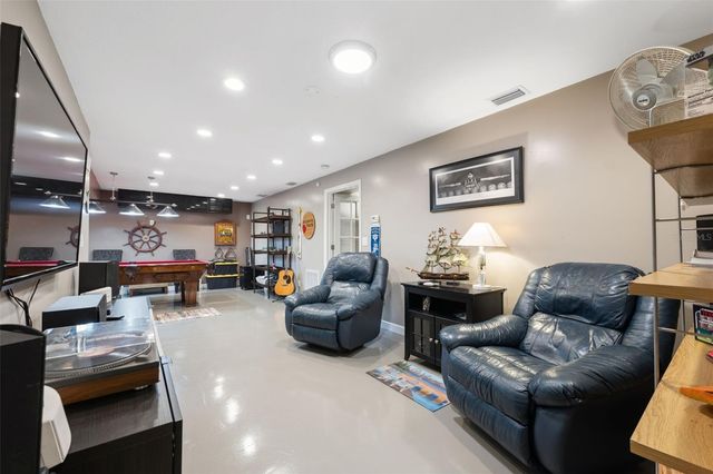 3114 BLUFF BOULEVARD, Holiday, FL 34691