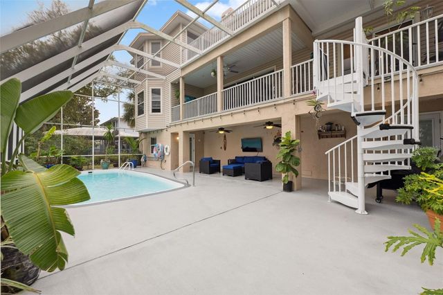 3114 BLUFF BOULEVARD, Holiday, FL 34691