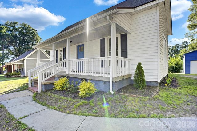 304 Misenheimer Drive NW, Concord, NC 28025