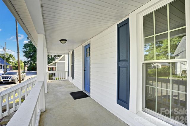304 Misenheimer Drive NW, Concord, NC 28025