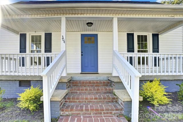 304 Misenheimer Drive NW, Concord, NC 28025