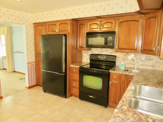 163 Rose Street, Britton, MI 49229