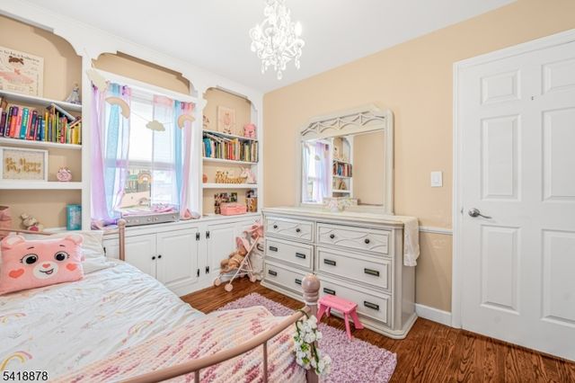 183 Ames Ave, Bergenfield Boro, NJ 07621