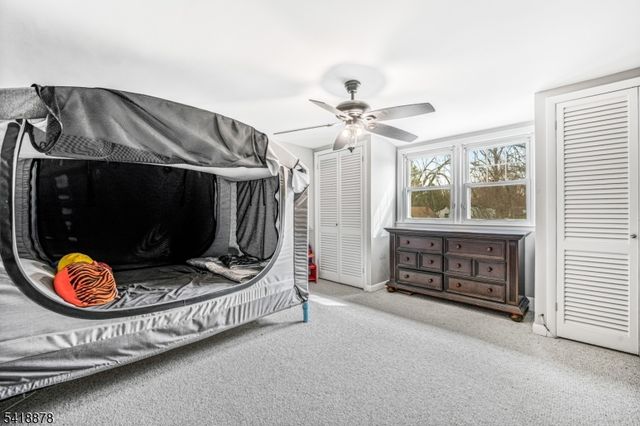 183 Ames Ave, Bergenfield Boro, NJ 07621