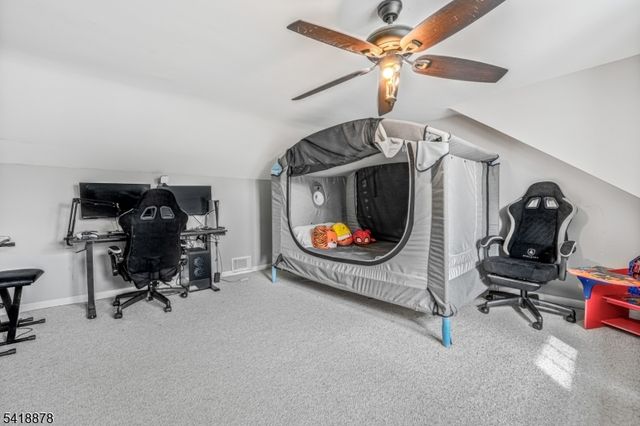 183 Ames Ave, Bergenfield Boro, NJ 07621