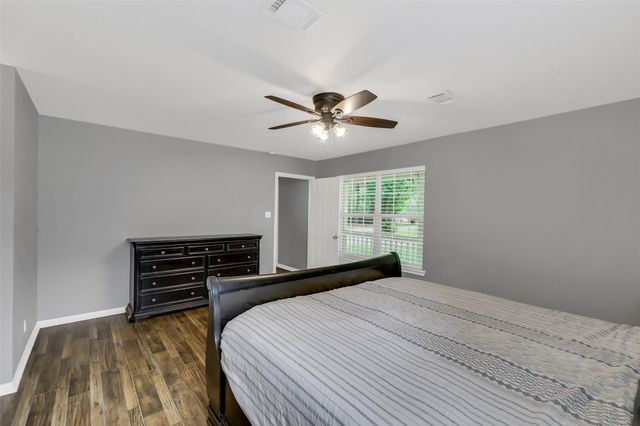 100 Oak Hollow Boulevard, Hockley, TX 77447