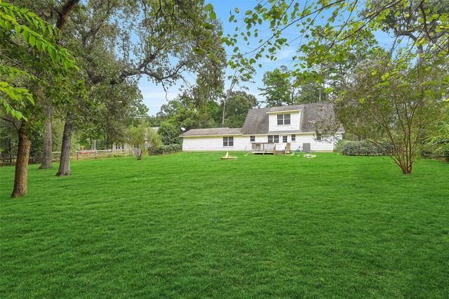 100 Oak Hollow Boulevard, Hockley, TX 77447