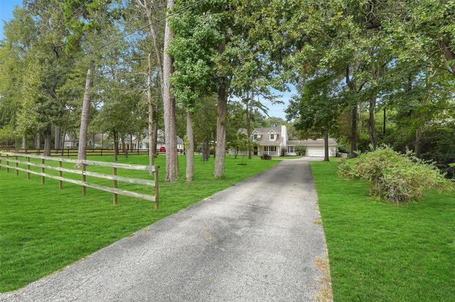 100 Oak Hollow Boulevard, Hockley, TX 77447