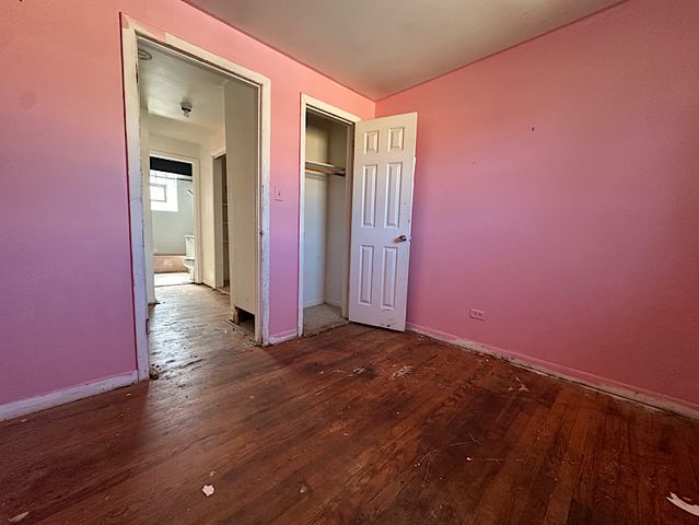 218 Linn Court A, North Aurora, IL 60542