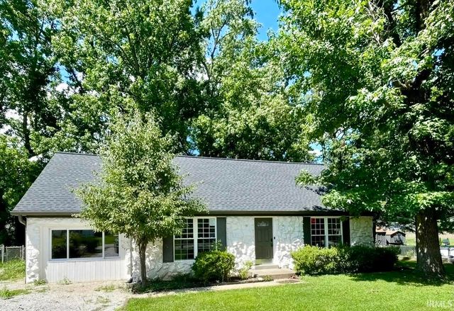 7402 Oaklawn Drive, Newburgh, IN 47630