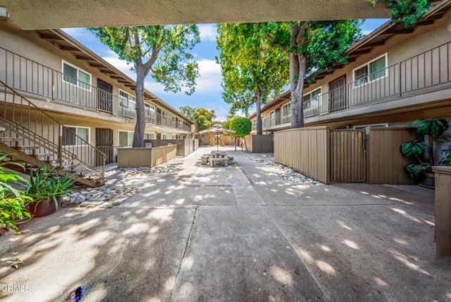 761 E Orange Grove Boulevard 4, Pasadena, CA 91104