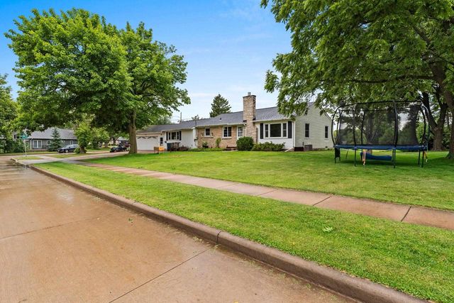 1417 OAKRIDGE AVENUE, Kaukauna, WI 54130