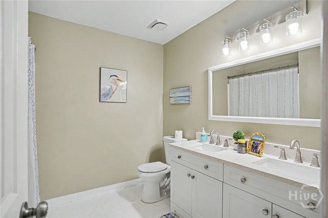 135 Wyckfield Road, Savannah, GA 31410