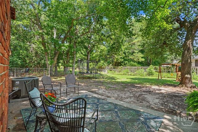 135 Wyckfield Road, Savannah, GA 31410