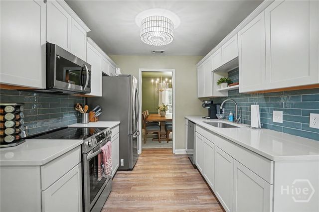 135 Wyckfield Road, Savannah, GA 31410