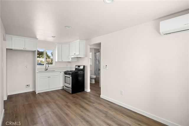 130 W 85th, Los Angeles, CA 90003