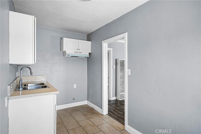 130 W 85th, Los Angeles, CA 90003