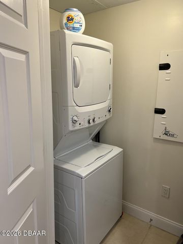 241 Riverside Dr Unit 203, Holly Hill, FL 32117