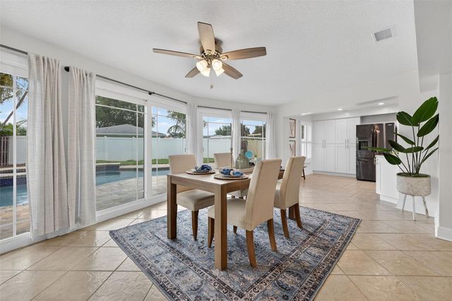 1022 EDEN ISLE DRIVE NE, St Petersburg, FL 33704