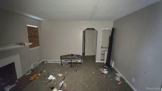 15633 Eastwood Street, Detroit, MI 48205