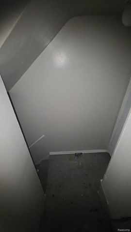 15633 Eastwood Street, Detroit, MI 48205