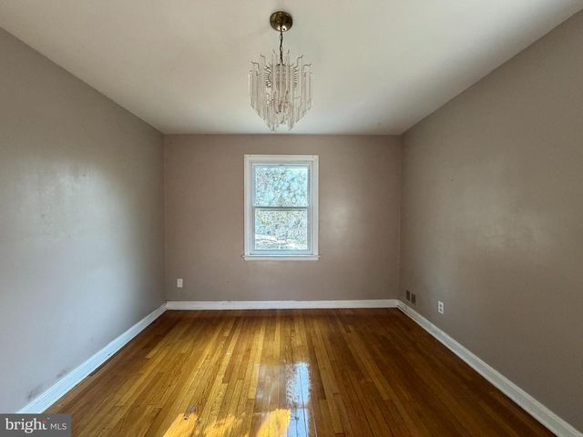 5522 BOSWORTH AVE, Baltimore, MD 21207