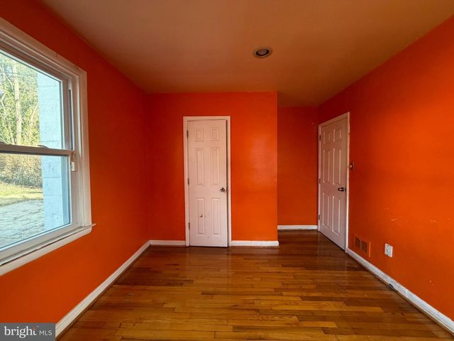 5522 BOSWORTH AVE, Baltimore, MD 21207