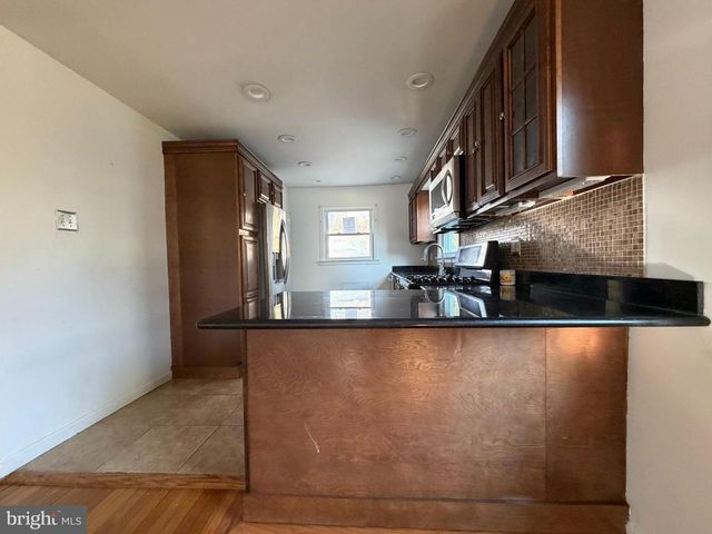 5522 BOSWORTH AVE, Baltimore, MD 21207