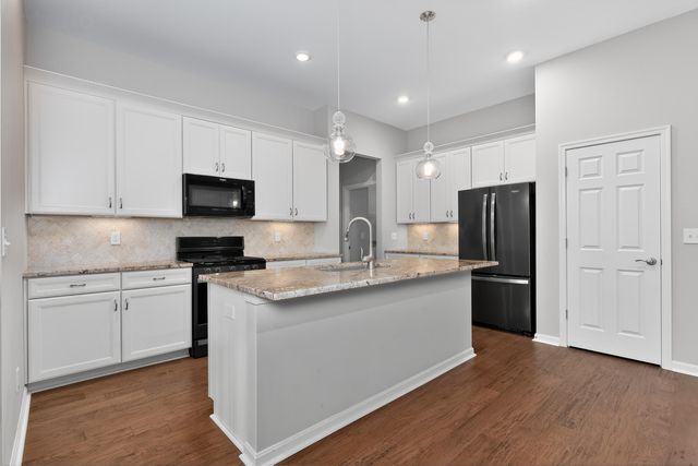 7460 Loch Lomond Drive, Alexandria, KY 41001