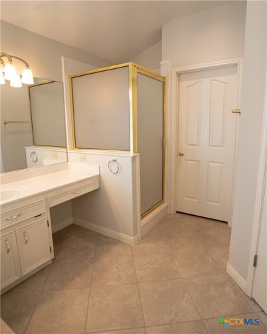 604 Texas Avenue, Shiner, TX 77984