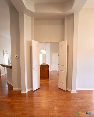 604 Texas Avenue, Shiner, TX 77984