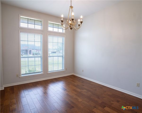 604 Texas Avenue, Shiner, TX 77984